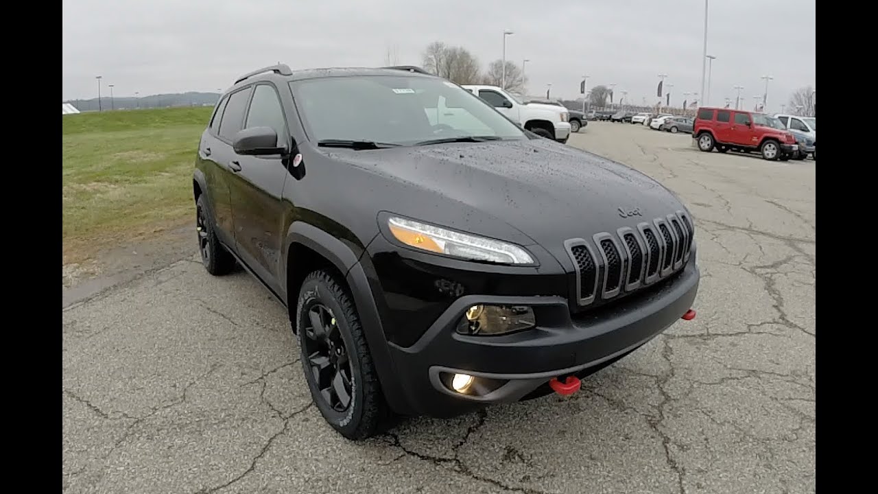 2015 Jeep Cherokee Trailhawk 4X4 Black | 9 Speed | New Jeep Dealer Martinsville, IN | 17733