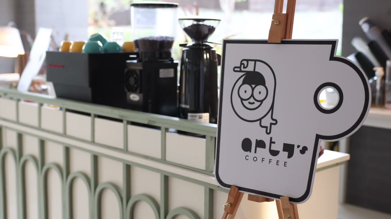 First pop up café I La Marzocco Linea Mini | Café Vlog |