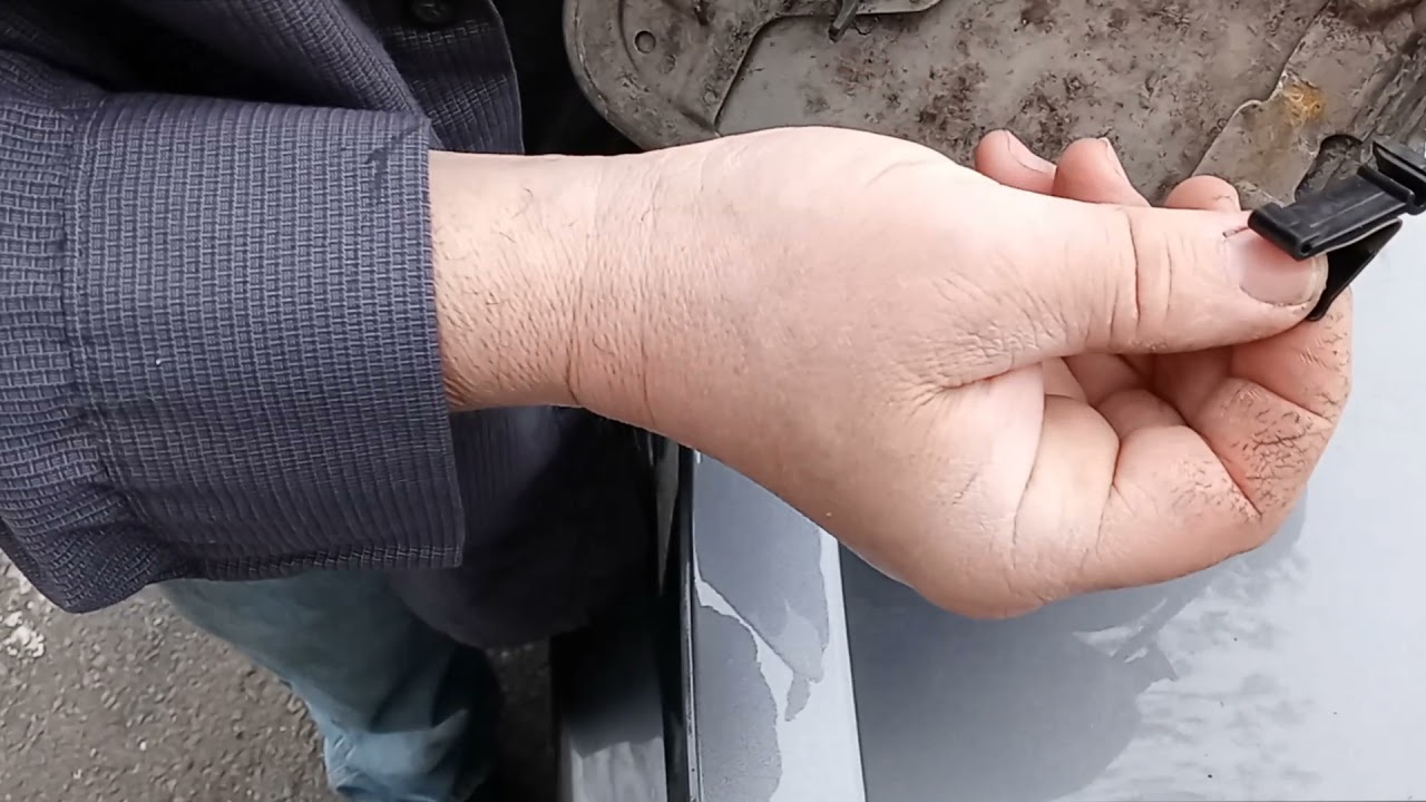 Toyota & Lexus Fuel Door Won't  Open - Replace Spring Solution
