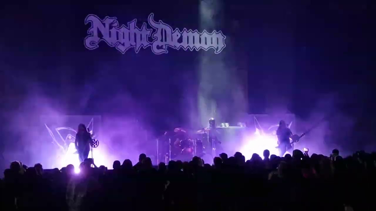 NIGHT DEMON - Intro/Outsider / Screams in the Night - Los Angeles (29.11.2024)