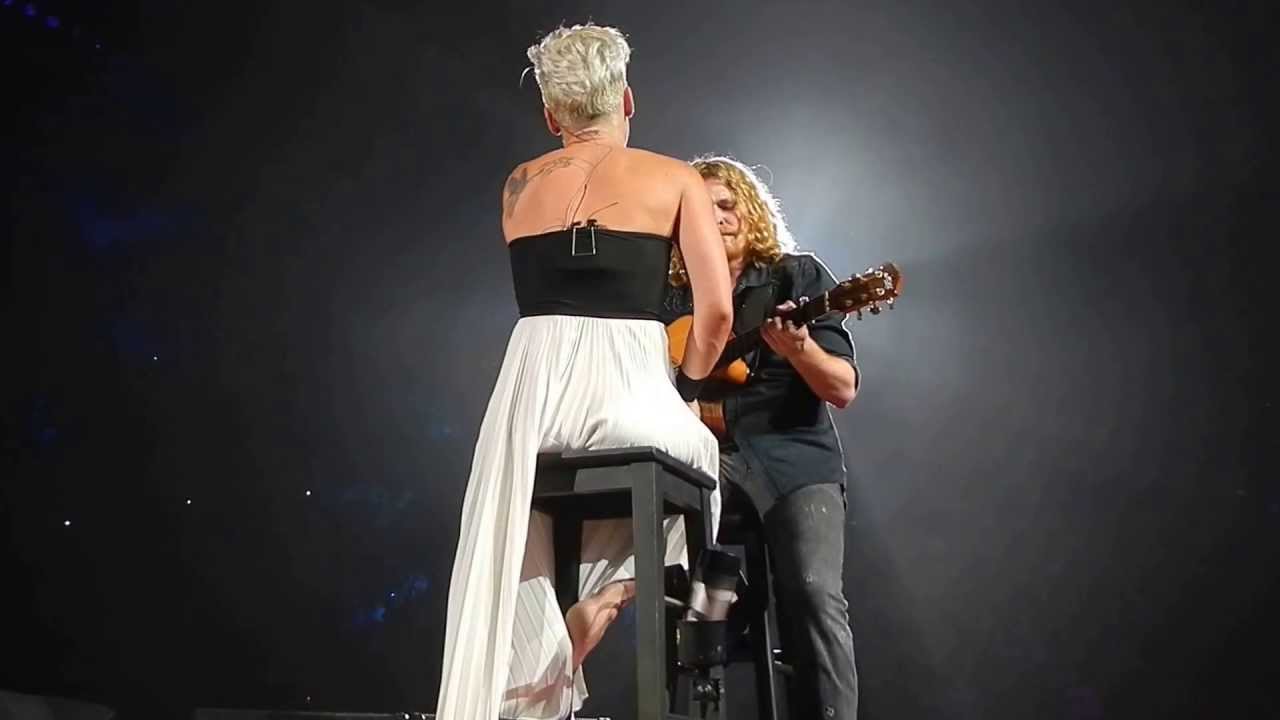 P!nk Perth The Truth About Love 2013 - 3 songs - Who knew, Time After Time & Perfect