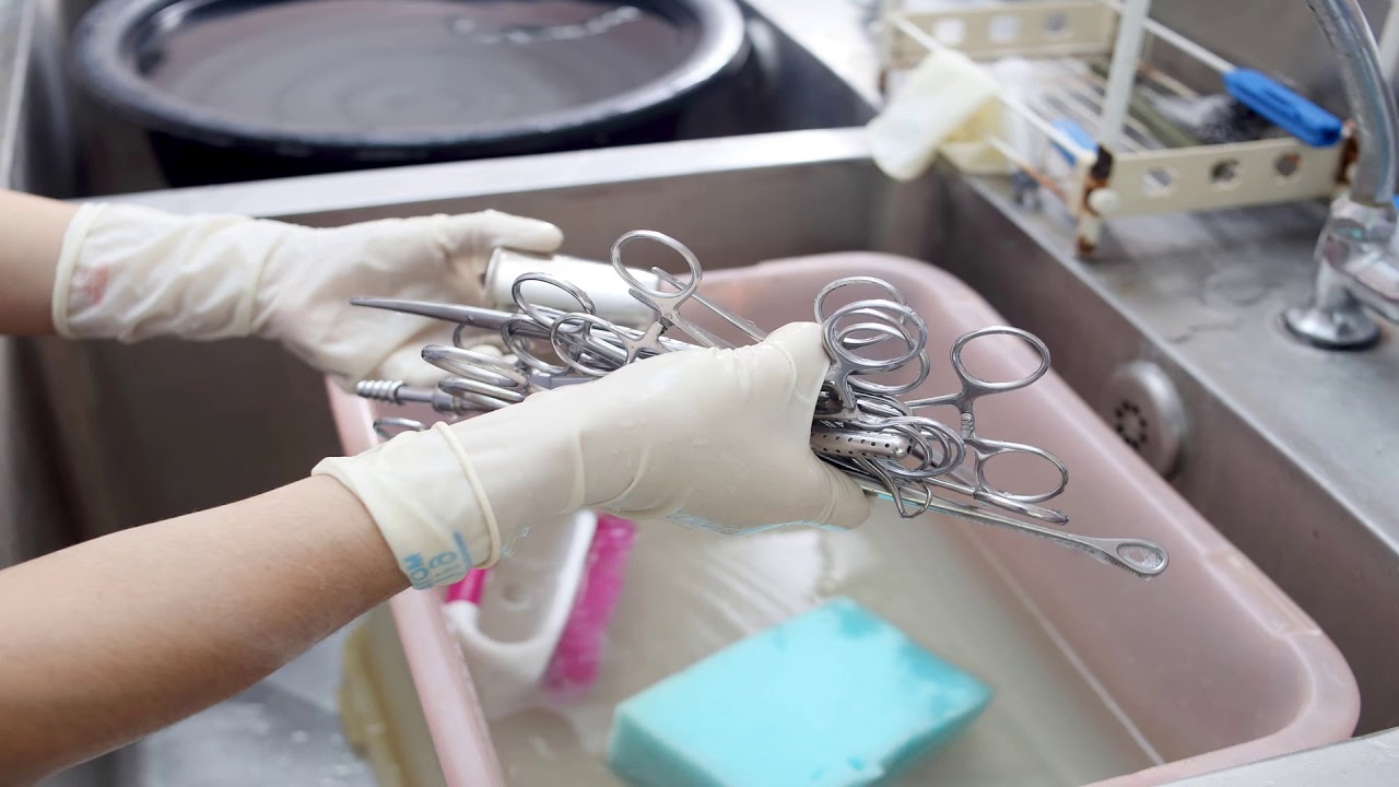 Choosing a Healthcare Career - Surgical Technician