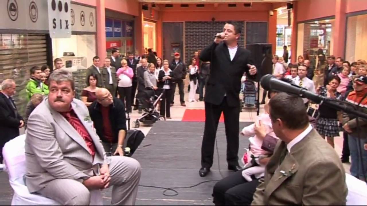 Petr Muk na svatbě roku 2009 v IGY centru České Budějovice