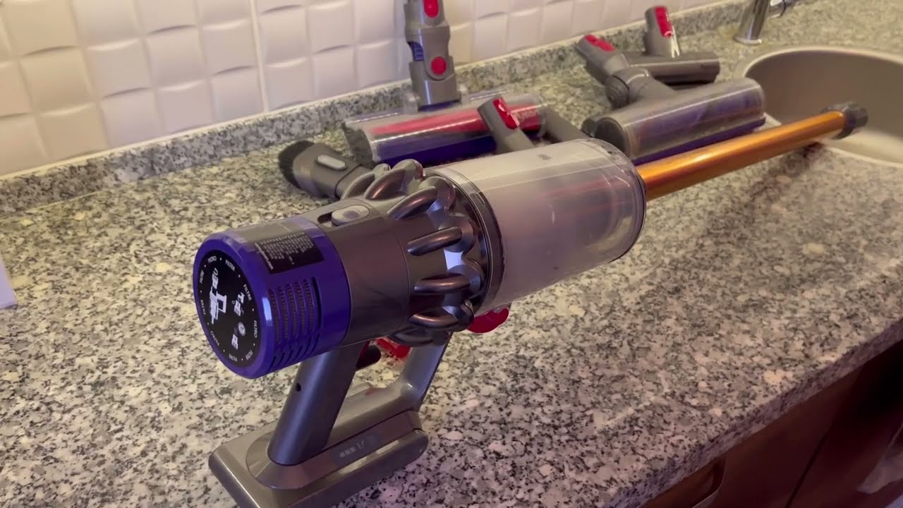 DYSON NASIL TEMİZLENİR EN DETAYLI HALİYLE  / İÇİNDEN ÇIKAN TOZLARA İNAMAYACAKSINIZ