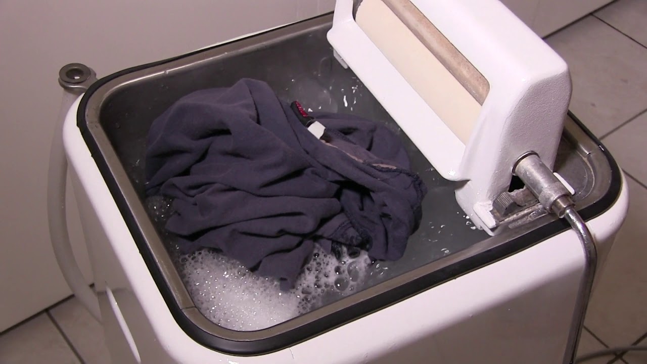 Hoover 0308 Wringer Washing Machine -  An Overview