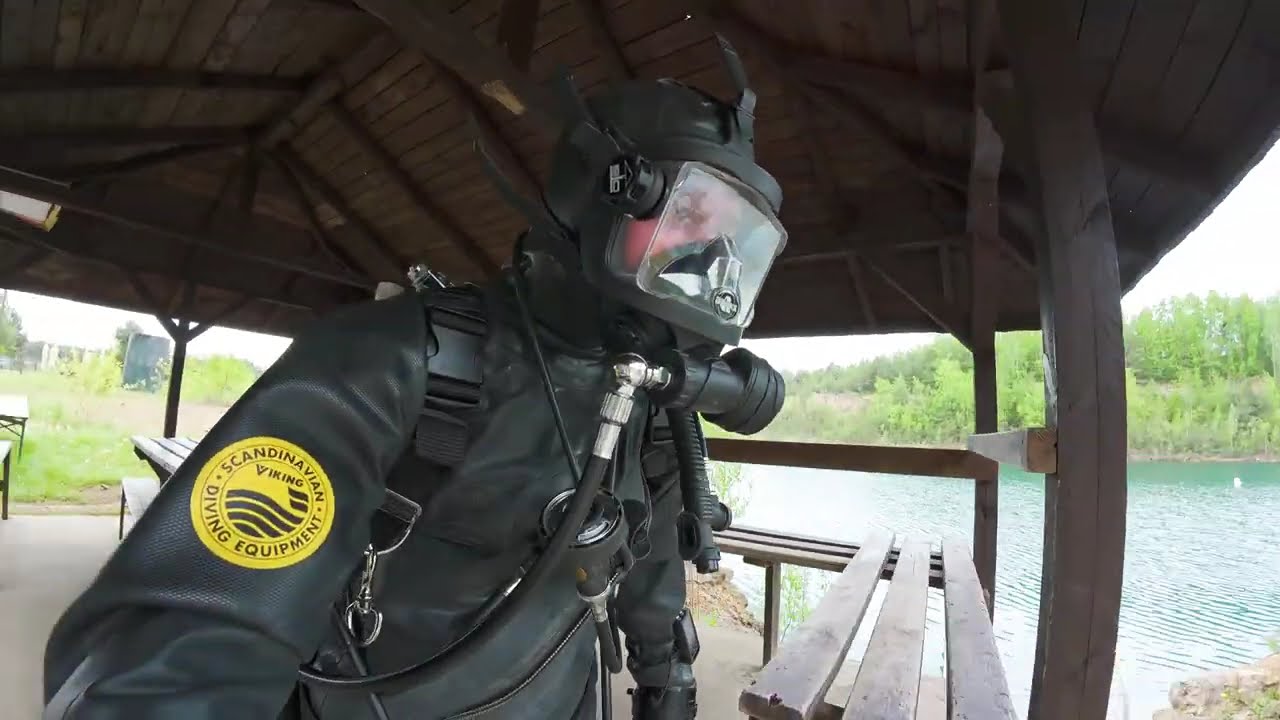 Vikingdiver - preparing for diving