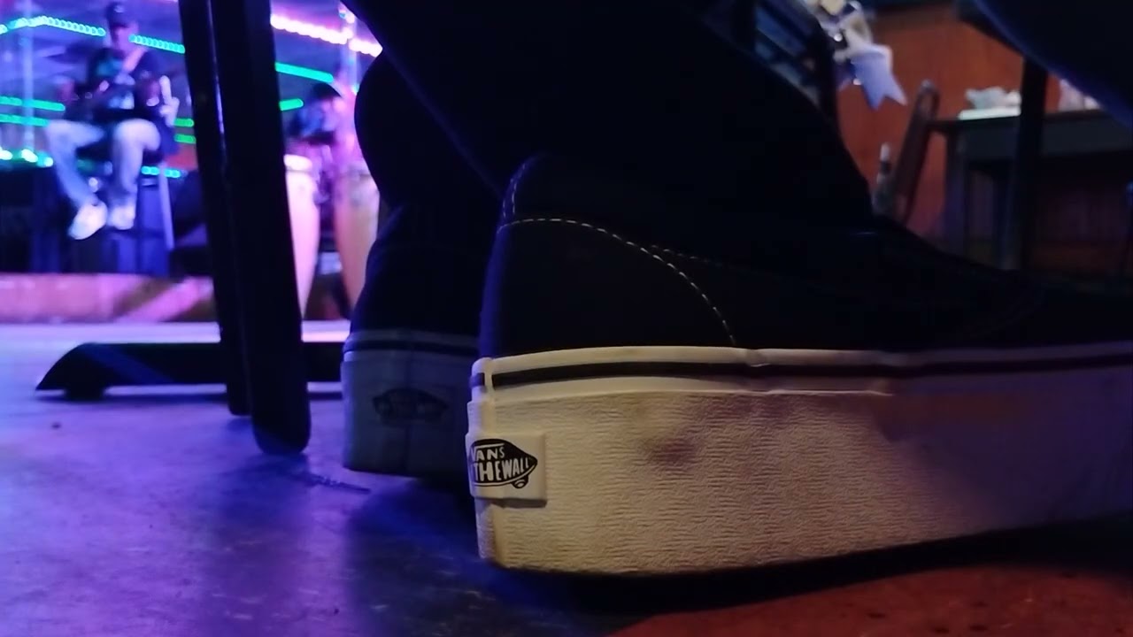 Ex Vans Stockings Shoeplay 