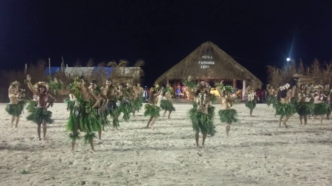 Voyage : La danse tahitienne (tamure)