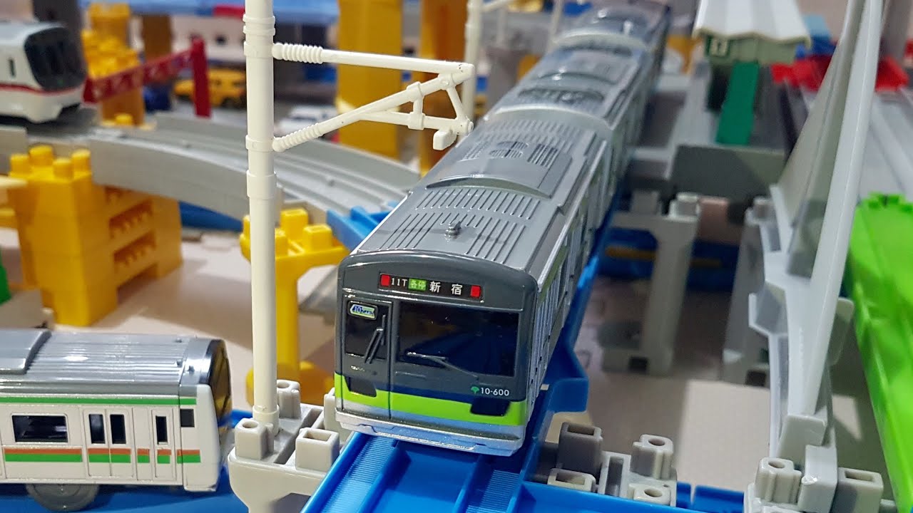 New Pickup: Toei Shinjuku Line 10-300