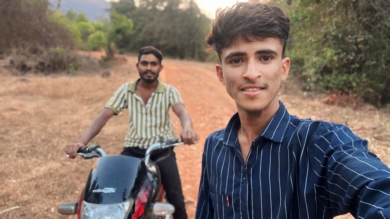 Aaj Nitin ke saath aaye hai pahadi ghumne ke liye 😊☺️