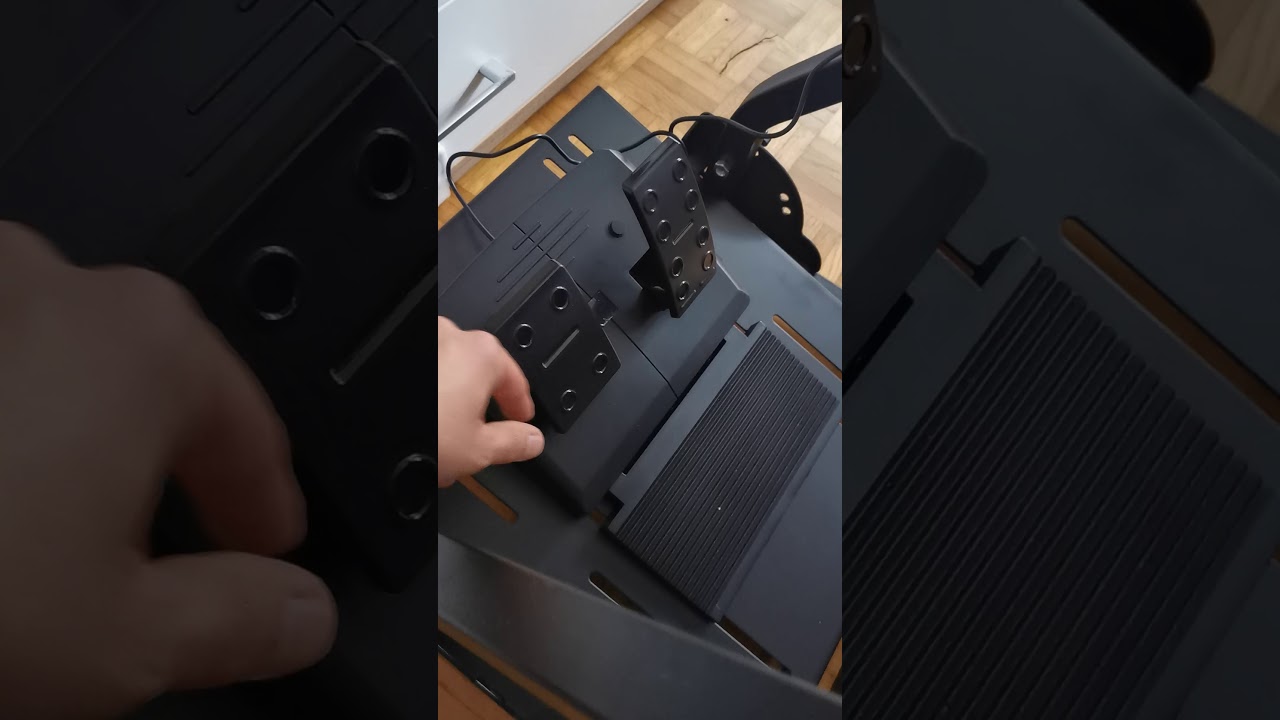 Logitech G Saitek Farm Sim lenkrad für die ps4. Es funktioniert.