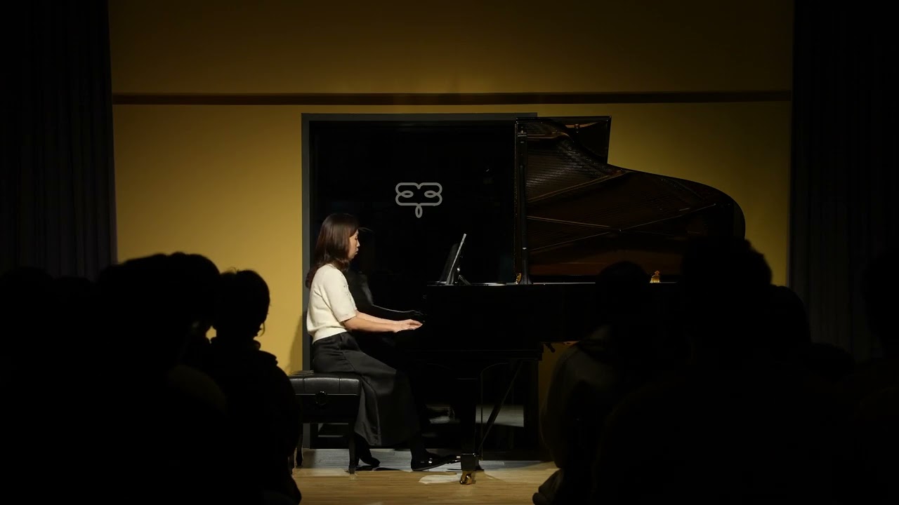 L. v. Beethoven – Piano Sonata No. 8 in C Minor, Op. 13 “Pathétique”: II. Adagio cantabile(비창)