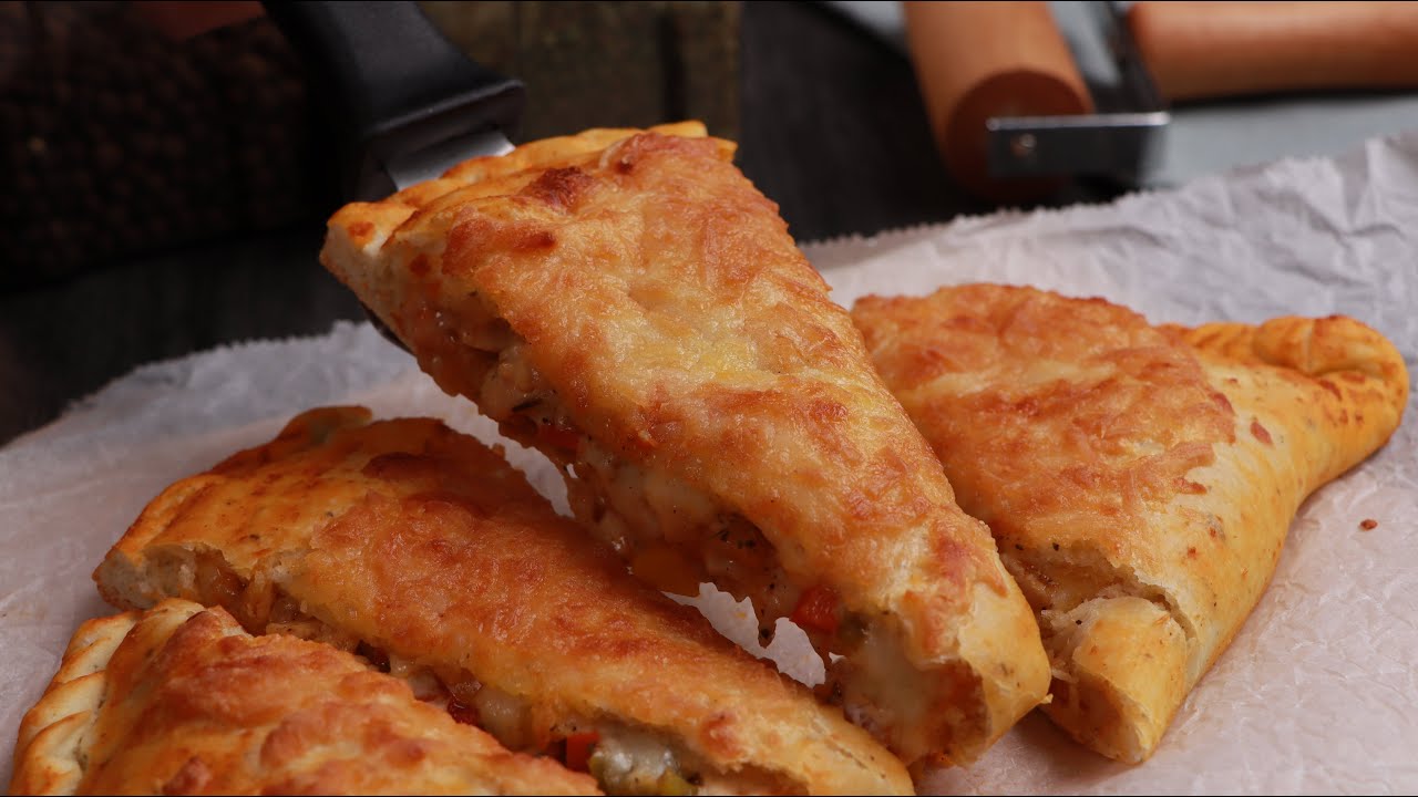 فطيرة كالزون الدجاج بعجينة مميزة و طعم رائع 😋😍