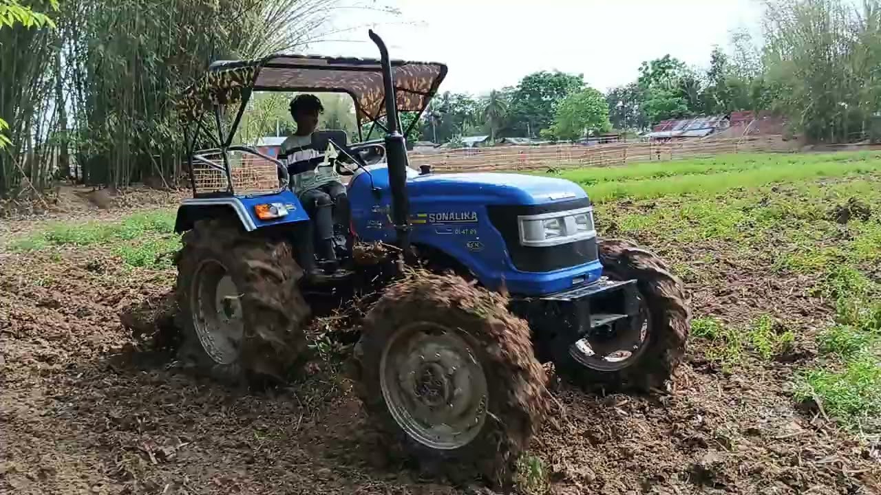 Sonalika rx 47 sikandar 4x4  with cultivator performance