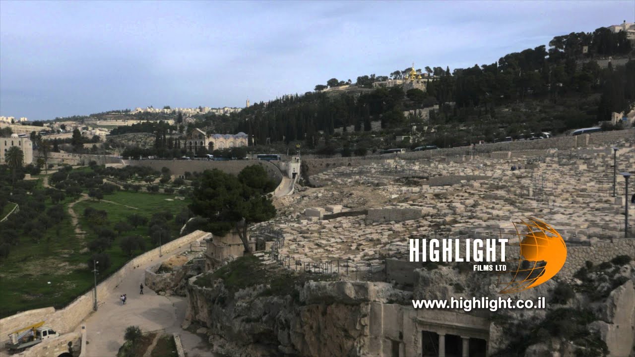 DJ4K_018_G 4K Drone Jerusalem: Mount of Olives Cemetery and Gethsemane Churches