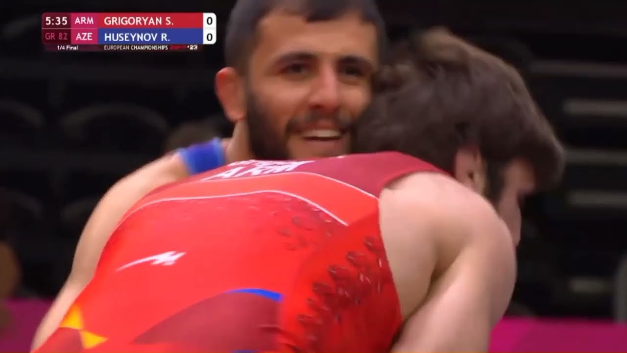 Rafig HUSEYNOV (AZE)  vs  Samvel GRIGORYAN (ARM)     1/4 final 82 kq
