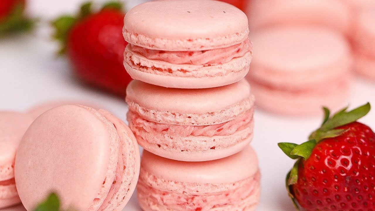 COMO HACER MACARONS DE FRESA @CASTRAWBERIES | DANI FLOWERS