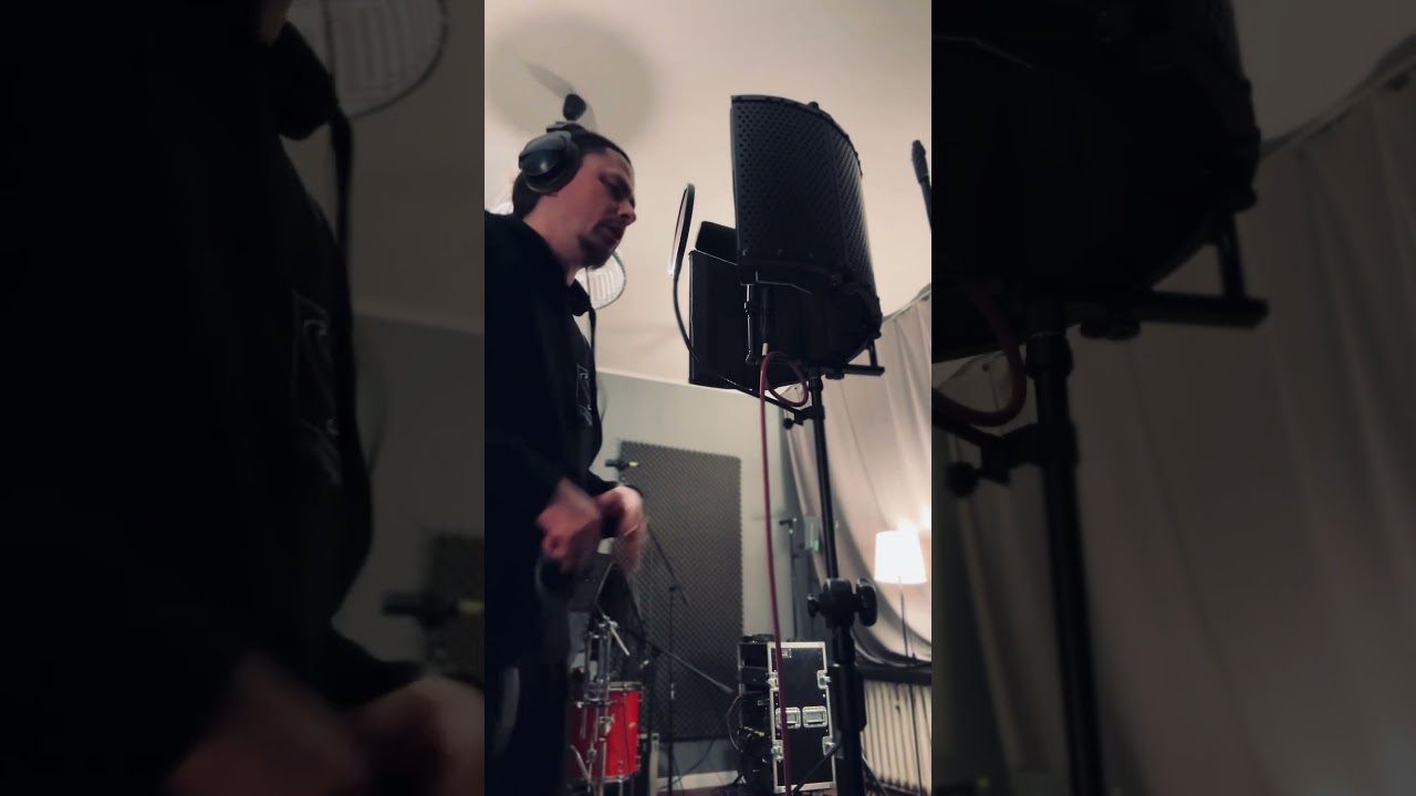 Rule #344: wyciszaj monitory podczas nagrania ;) #scream #rec #metal @truism_metal