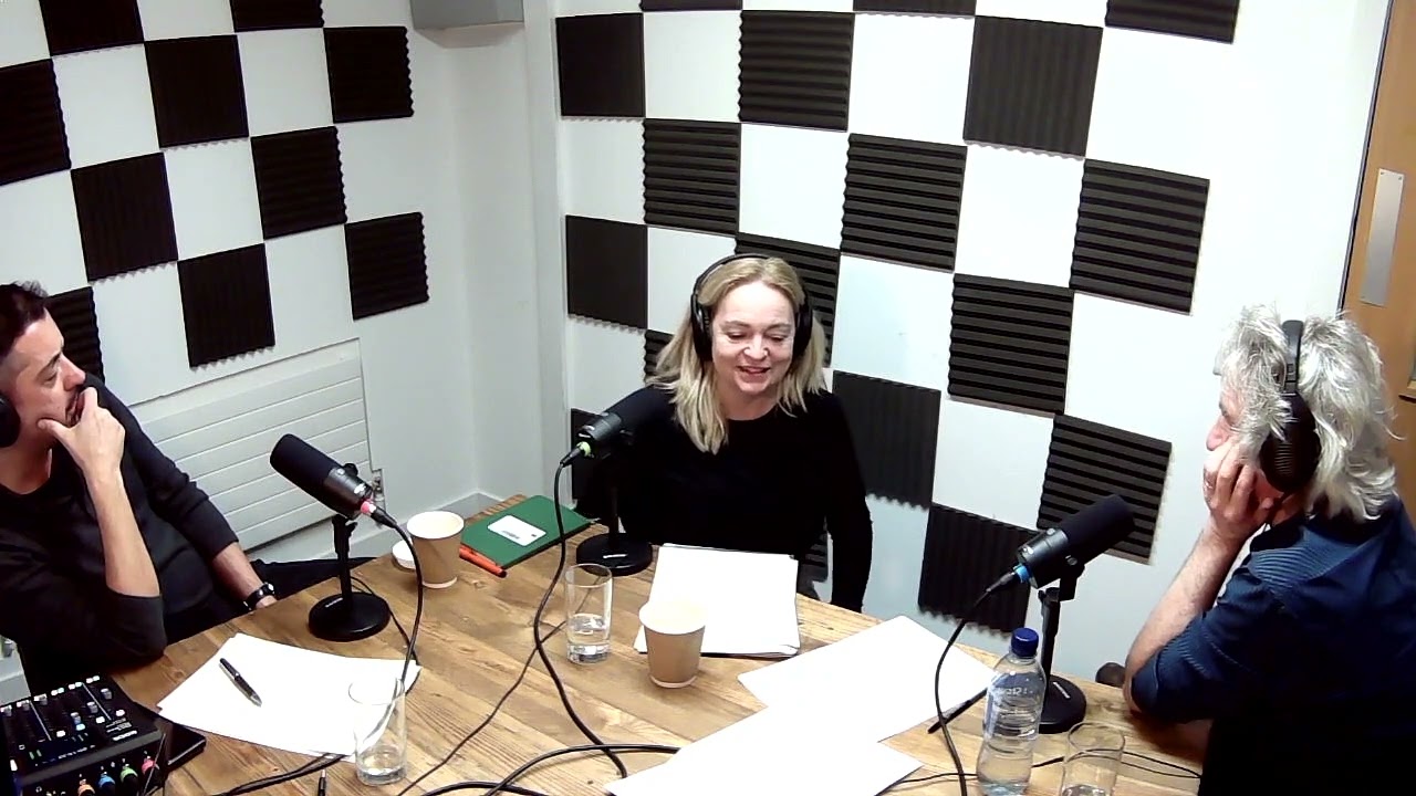 136. Cuando las palabras importan: IA y Sostenibilidad con Tom Barlett y Lindsey Drylie Carey