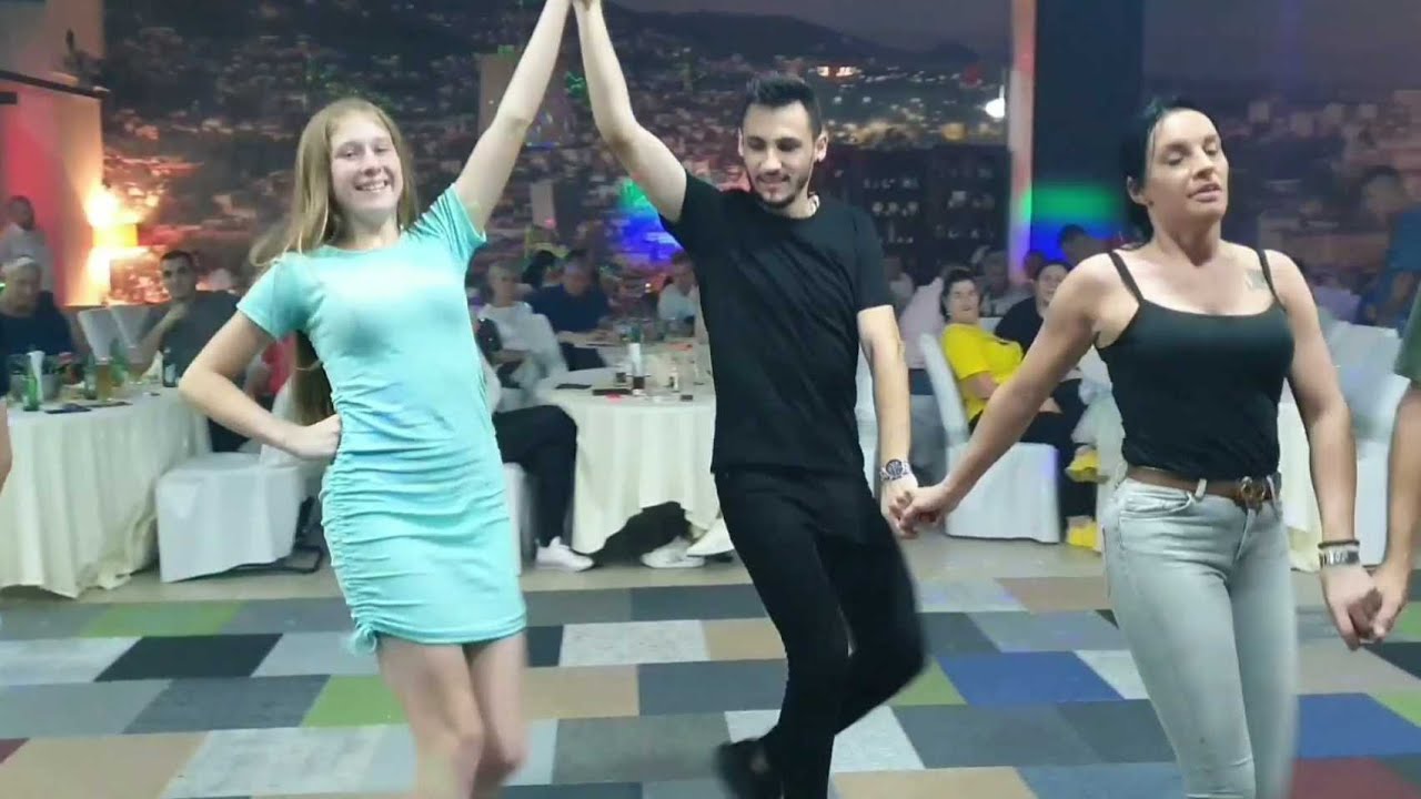 🔴 Zlatokosa Emina i Bešlija kolo vode - Hotel Heco Plus Sarajevo - Bosanski teferič