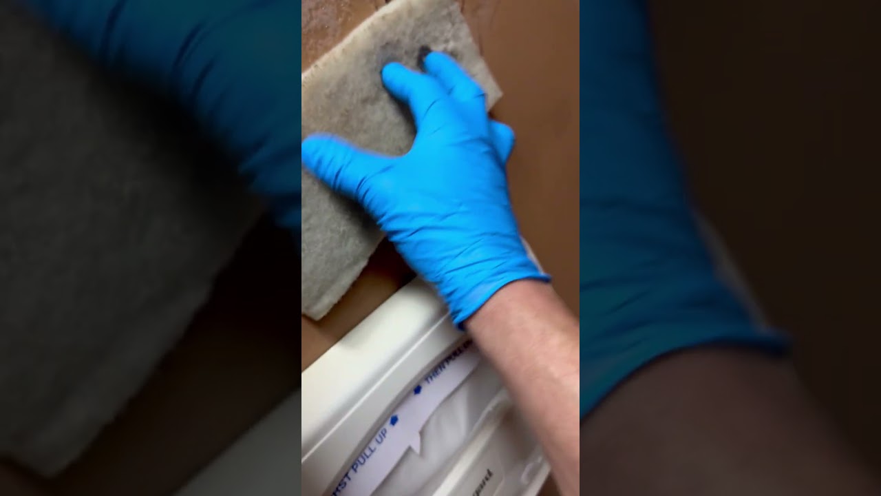 Forma rápida y fácil de quitar un graffiti de la pared(no olvide suscribirte y darle Like)👍 