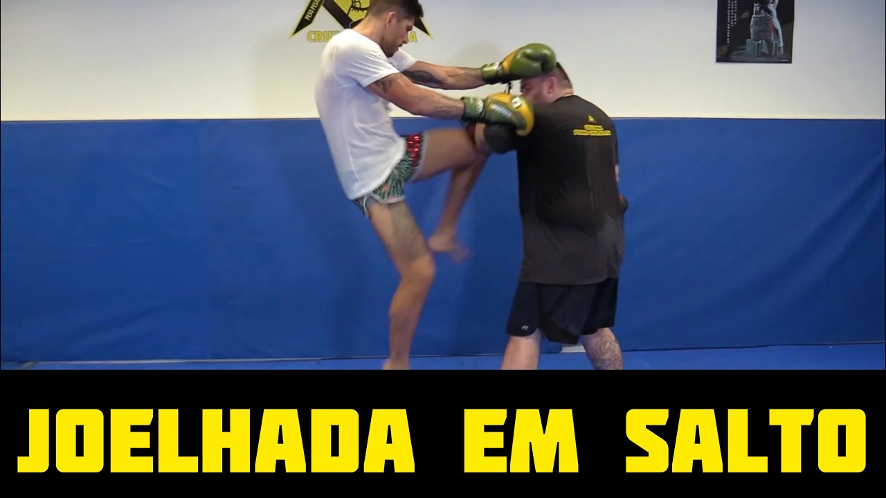 Joelhada Em Salto Com Alex Poatan Pereira