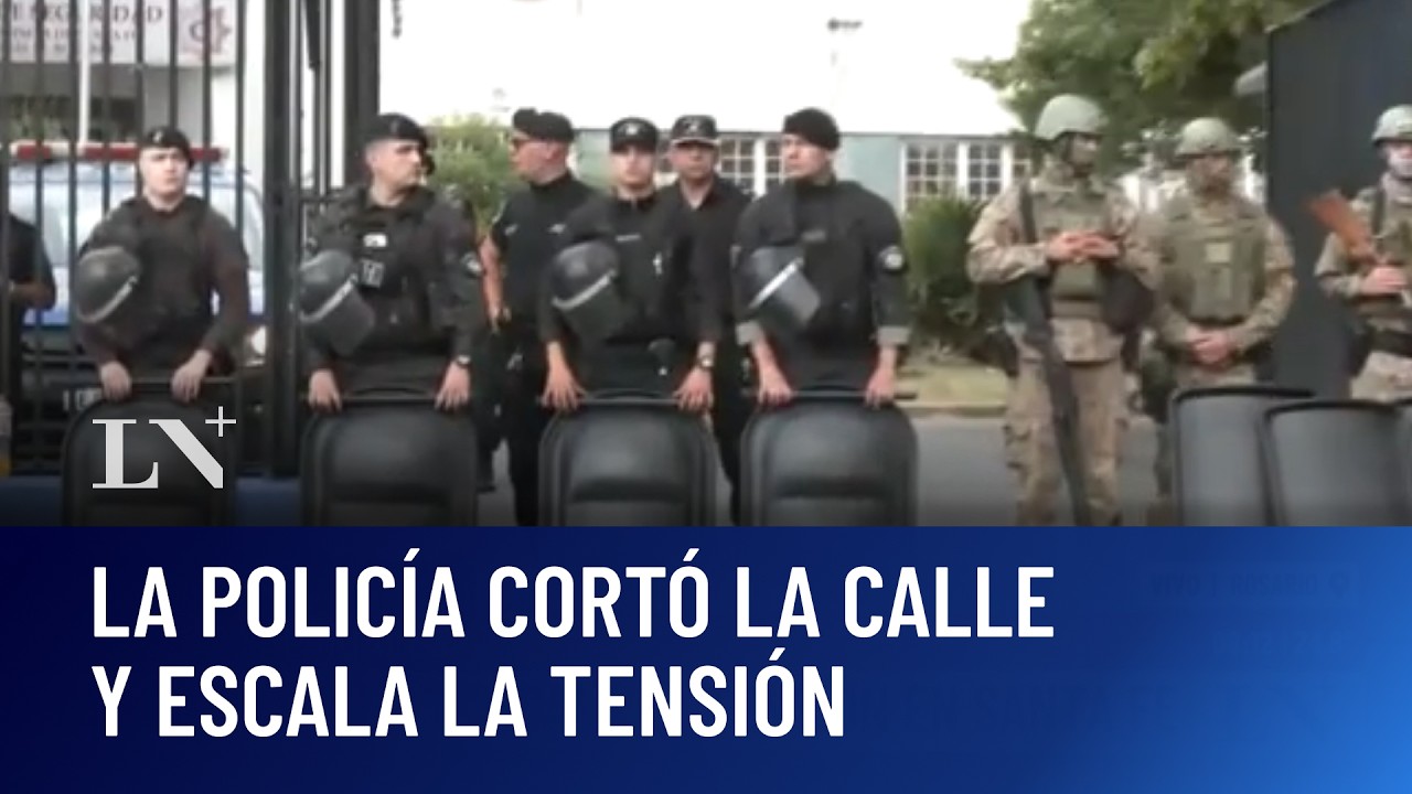 Policías reclaman mejorar salariales: 