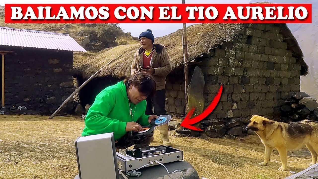 Esta persona vive TOTALMENTE SÓLO en los andes del Perú tío Aurelio