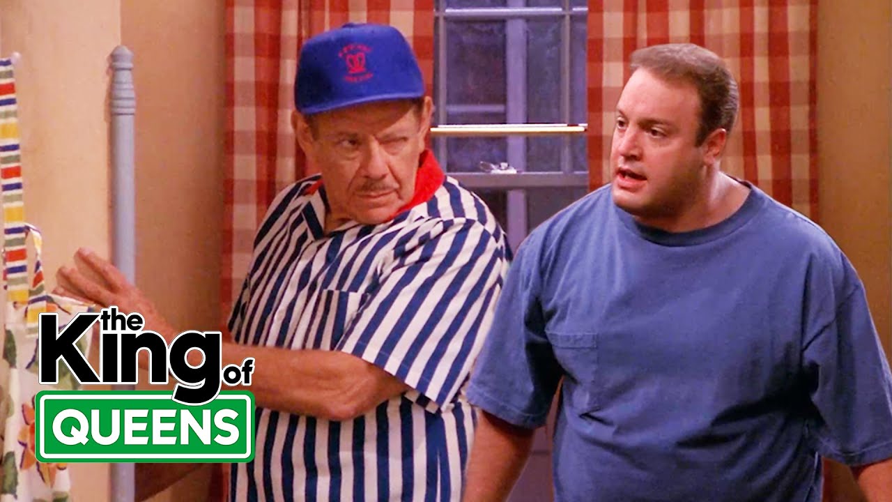 Doug Calls Arthur a &lsquo;Demented Old Circus Monkey&rsquo; | The King of Queens