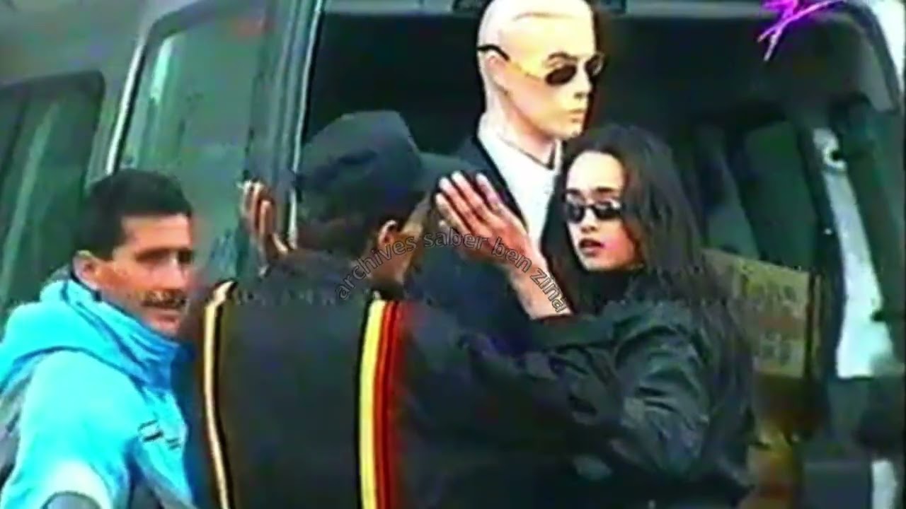 من المؤكد انو كان زادوه شوية بهبل عامل تنظيف السيارات ( من اقوى حلقات الكاميرا الخفية الى تعملت )