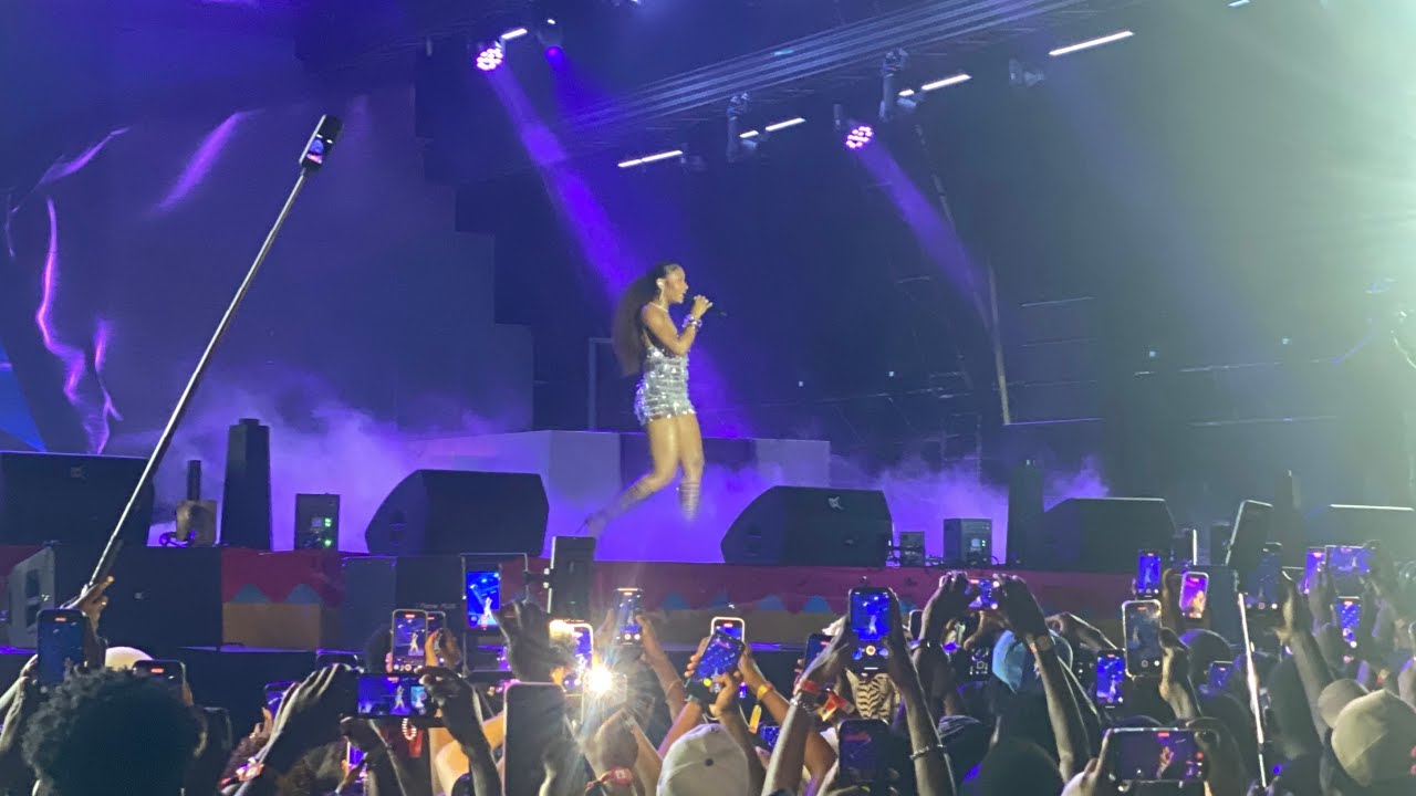 🔥Ayra Starr Hot Body Performance Storms Ghana with Different Energy | Tidal Rave 2025 Full Show