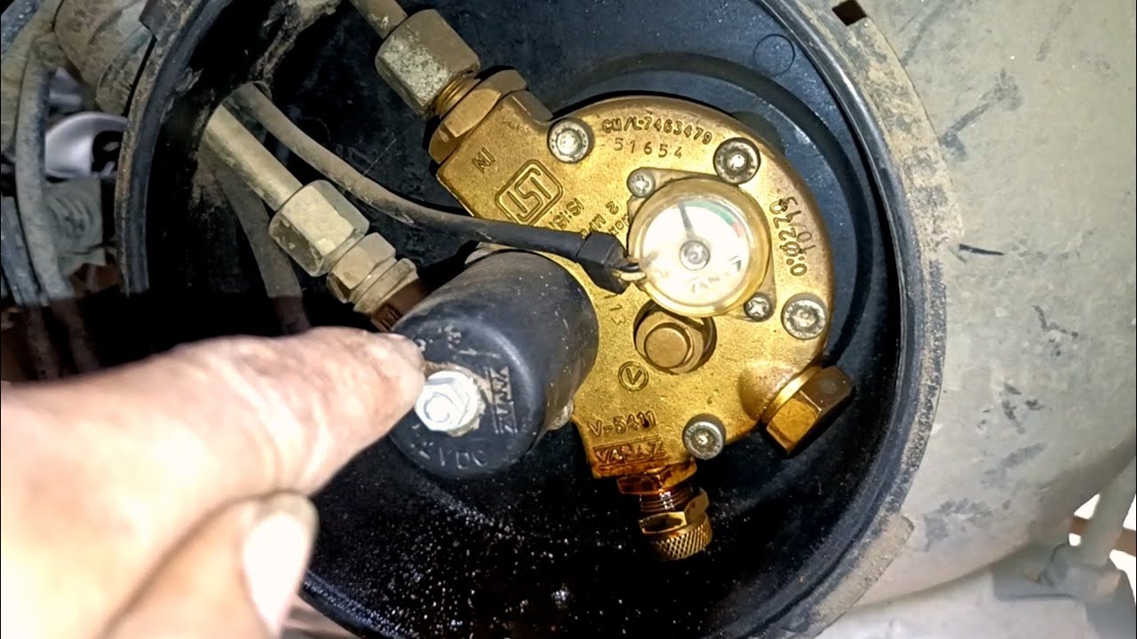गैस टंकी की सर्विस कैसे करें#ऑटो #technical #एलपीजी
