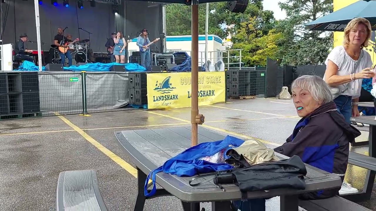 Heart Like a Ronstadt - It's So Easy - CNE Toronto 2025
