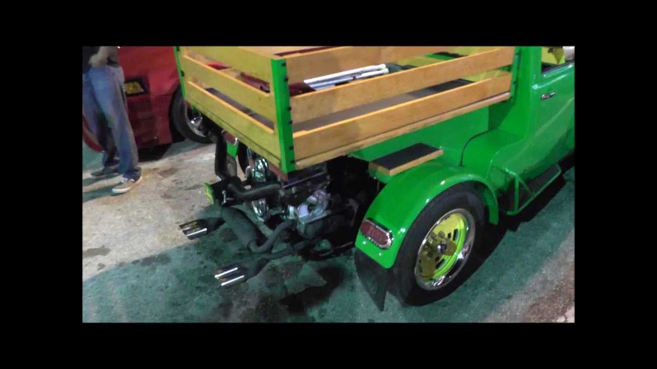 VOLKSWAGEN BEETLE PICKUP TRUCK