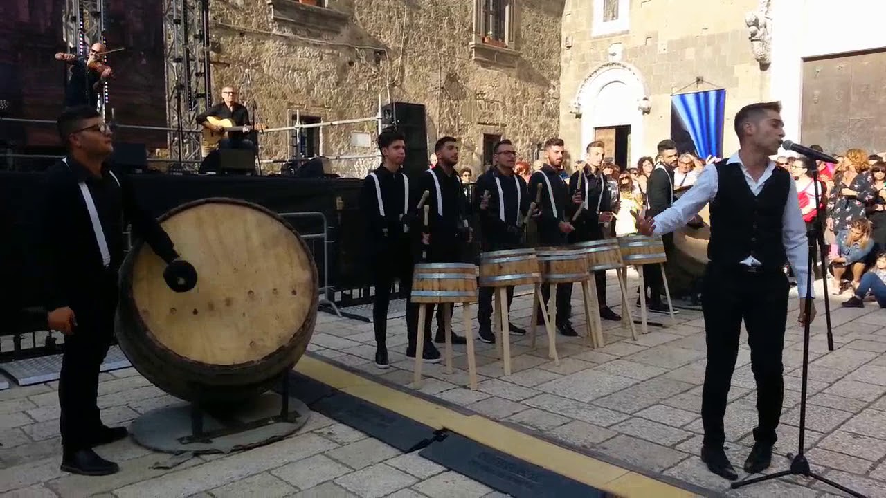Alessandro Quarta & I bottari della Cantica Popolare - 'O Sarracino | Settembre al Borgo 45ed 2017