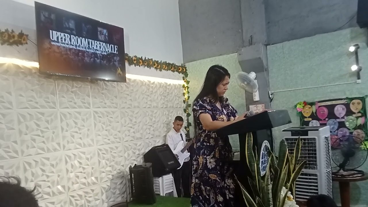 Praise and Worship @UPC Malabon Upper room Tabernacle 