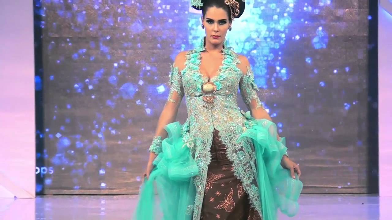 DELMORA - Fashion Show 