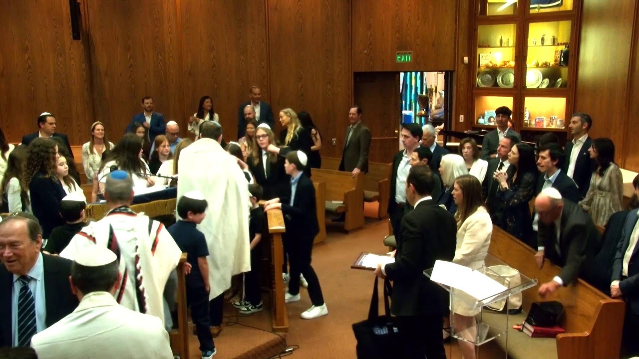 Torah in the Round | The Bat Mitzvah of Sydney E. Himelstein