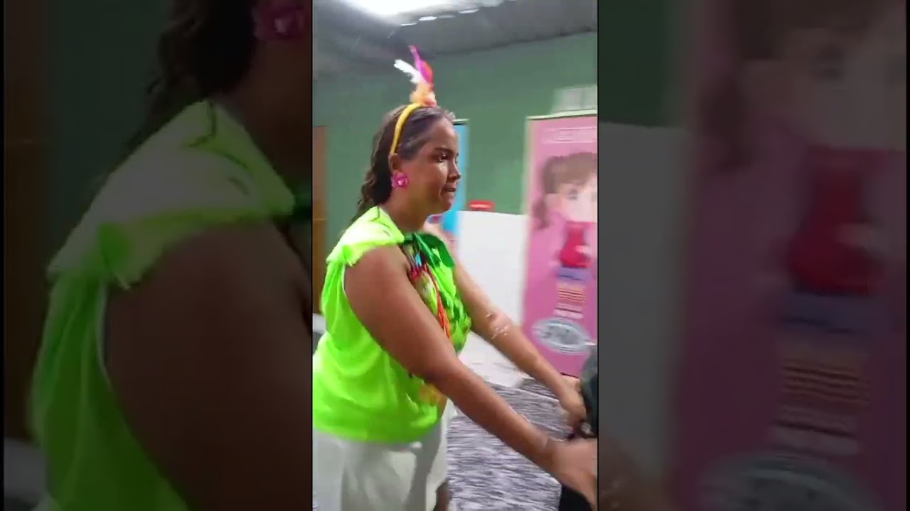 Apresentação da festinha de carnaval 12 /02/2026 da escola Maria Dolores 
