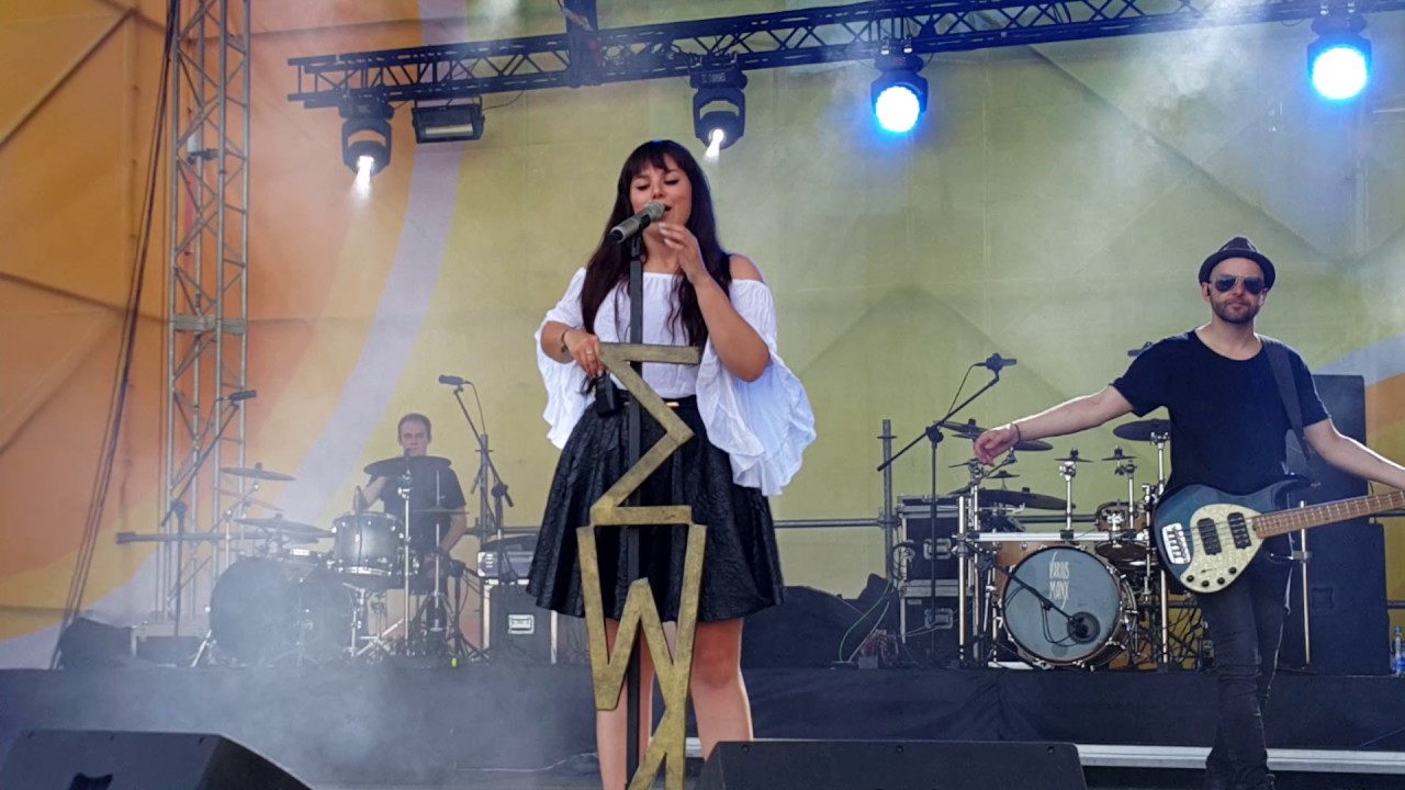Ewa Farna - Znak , Na ostrzu - Suwałki - 20 05 2017