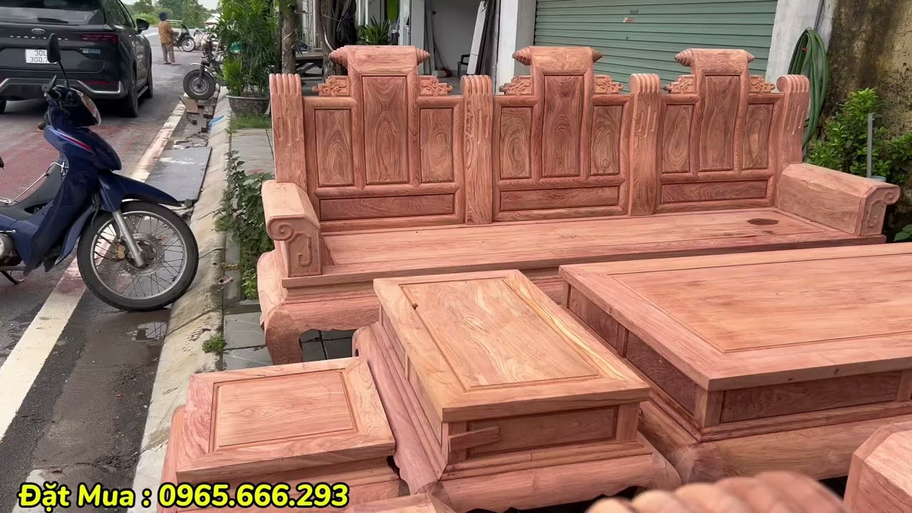 Chia Sẻ Sản Phẩm Phòng Khách Dòng Hành Của Âu Á Cuốn Thư Trơn Tau Đặc 