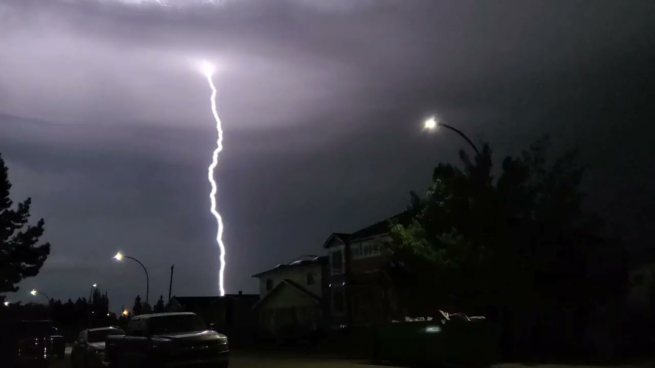 July 25th, 2025 Intense Edmonton Thunderstorm: full lightning reel  12:31am-1:37am