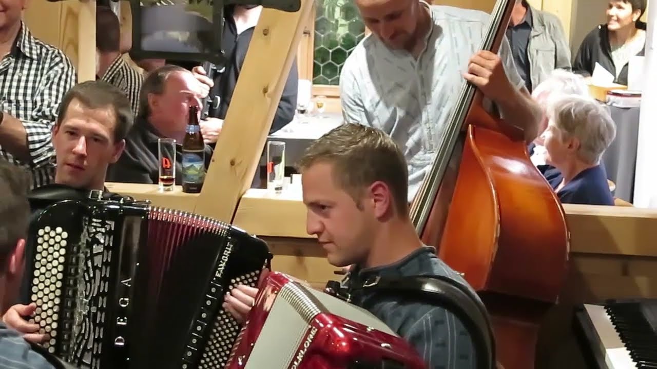 Glück im Stall Walter Betschart, LQ Echo vom Rütiberg