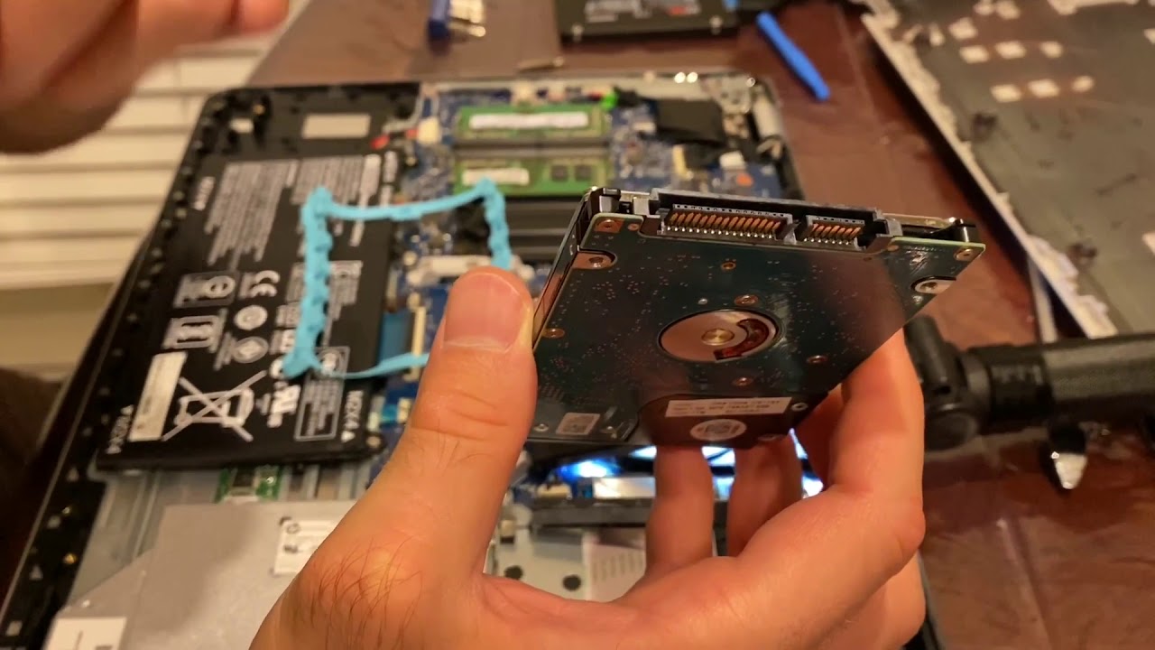 Как заменить жёсткий диск ноутбука на SSD без переустановки Windows! HP Envy