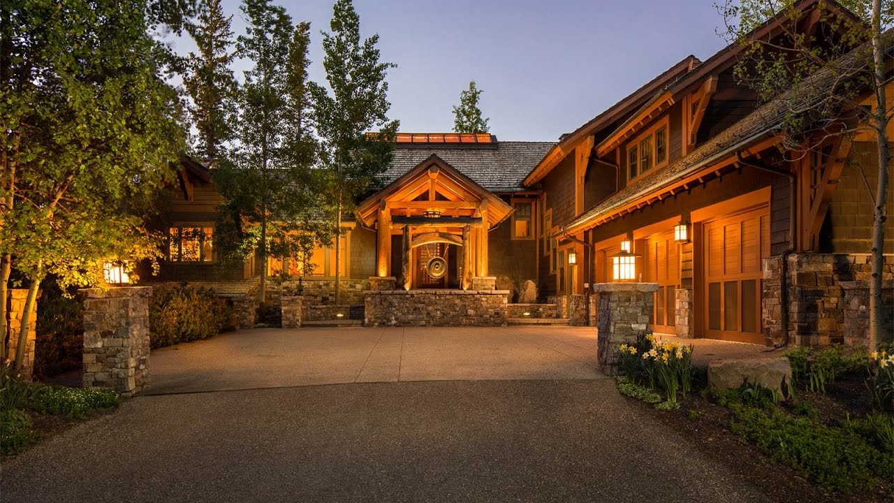 Dramatic-yet-Tranquil Retreat in Telluride, Colorado