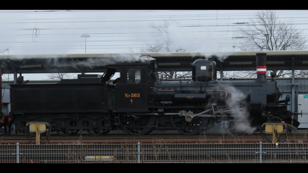 Damptog k563 på kystbanen