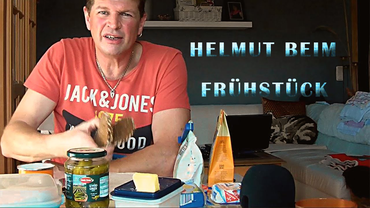 Helmut beim Fr&uuml;hst&uuml;ck so muss es sein ;-)