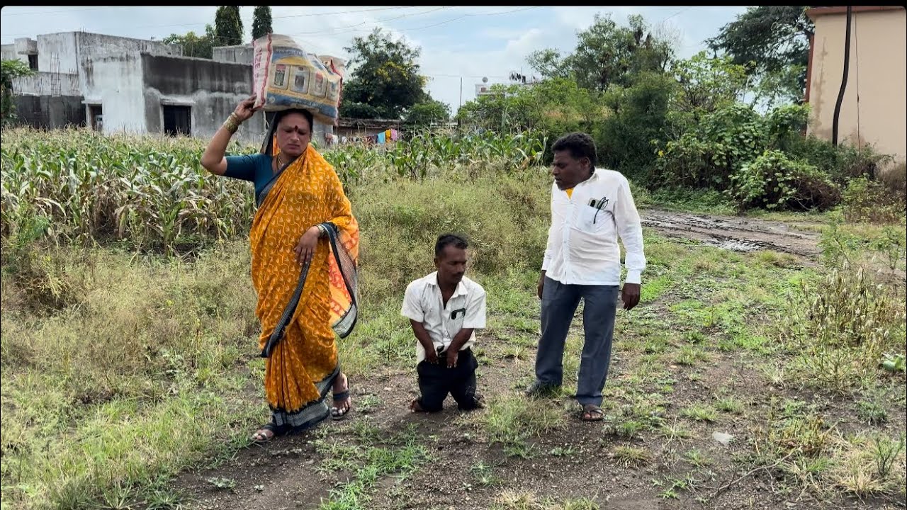 गंगाराम ला दिवाळीच फराळ झाल जास्त सारखा पळतो हगायला 😜#गावगाडाकॉमेडी #कॉमेडी 