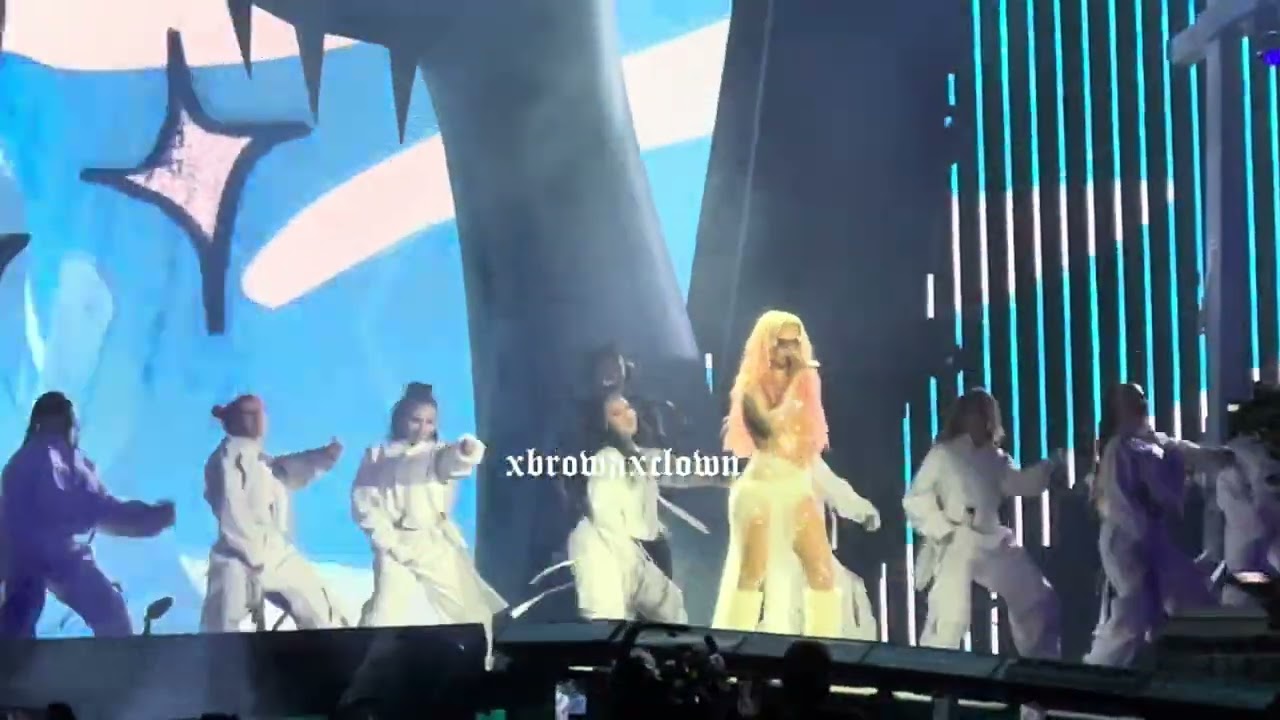 Karol G - Besties (2023.08.18 Rosebowl Pasadena) (SecB5 Row10 Seat7)