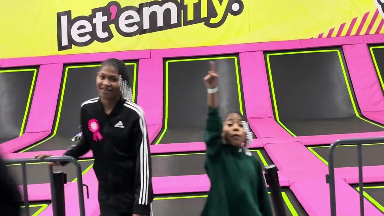 HONESTI AND HARMONI ARE AT URBAN AIR FOR THEIR BIRTHDAY. PART #1
